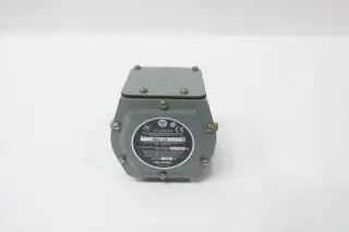 ALLEN BRADLEY 808-J4 SPEED SWITCH 15-80RPM 600V-AC