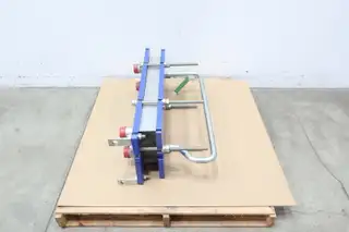 ALFA LAVAL M6-FG GASKETED PLATE & FRAME HEAT EXCHANGER 2.46SQ.FT 2IN NPT