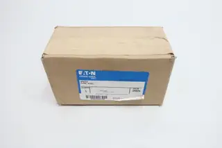 EATON VN72 GLASS GLOBE FIXTURE GREEN