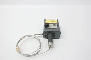 FENWAL 40-302510-216 TEMPERATURE CONTROLLER 125/250V-AC