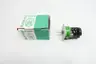 KLOCKNER MOELLER 1-T2-3-2/E-NA BREAKER SWITCH 600V-AC thumbnail 1