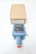 UNITED ELECTRIC H117-490 PRESSURE SWITCH 1/2IN 250V-AC 5-30PSI