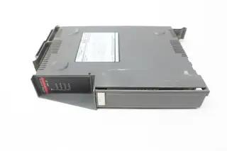 GIDDINGS LEWIS 502-03551-02 PIC900 DIGITAL OUTPUT MODULE