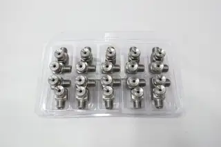 PACK OF 18 SPRAYING SYSTEMS 1/4 GGA SS FULLJET NOZZLE