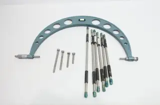 MITUTOYO 104-201 OUTSIDE MICROMETER SET 12-18IN