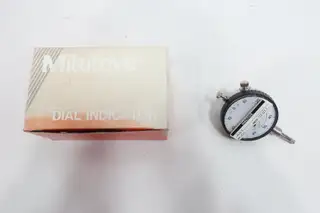 MITUTOYO 2415F DIAL INDICATOR