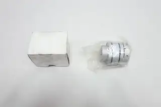 ZERO-MAX SC050R-040-048 SERVO COUPLING 17MM 22MM