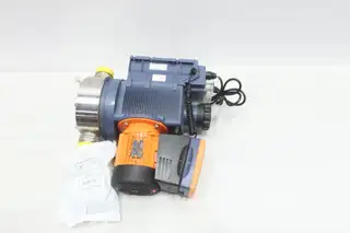 PROMINENT S3CBH040830SSTS180UD110S0 METERING PUMP 274.7GPH 58PSI 100-240V-AC