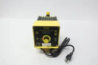 LMI MILTON ROY B921-392SI METERING PUMP 2.5GPH 120V-AC