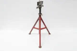 RIDGID RJ-99 ROLLER HEAD PIPE STAND 32IN-55IN