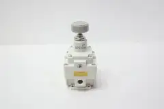 SMC IR3000-03 PNEUMATIC REGULATOR 1MPA 0.01-0.2MPA 3/8IN NPT