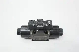 NACHI SS-G03-E3X-R-C2-22 WET TYPE SOLENOID DIRECTIONAL VALVE