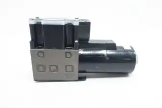 NACHI S-G01-C6-GRZ-D19-9390D HYDRAULIC DIRECTIONAL CONTROL VALVE