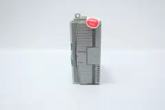 ALLEN BRADLEY 1762-IA8 INPUT MODULE SER A 8-PT 120V-AC