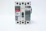 CUTLER HAMMER HMCP015E0C CIRCUIT BREAKER 3P 15A AMP thumbnail 1
