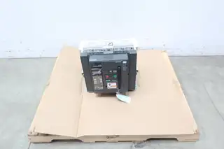 SIEMENS 3WL2230-4AS32-1AA0 AKZ P230 INTEGRATED CUBICLE BUS BREAKER 2500A 600V-AC