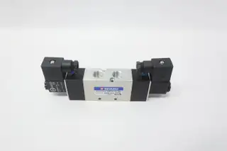 SHAKO PU520-03-D PNEUMATIC SOLENOID VALVE 24V-DC