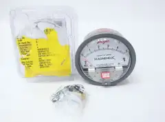 DWYER 102007-00 PRESSURE GAUGE 1/4IN NPT 4-1/2IN 0-5IN-H2O