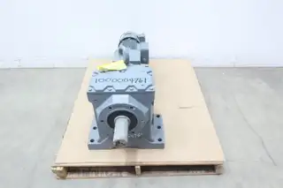 BAUER BG80G40-11/D09XA4-ZKS015B8-HN-AS BRAKE GEARMOTOR 7.4RPM 2.2KW 460V-AC 3PH