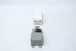 PECO 4E636 TF115 TSTAT, HEAT OR COOL TEMPERATURE CONTROLLER 40-110F