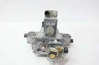 DUNGS DMV-DLE-703/622 DUAL MODULAR VALVE 1-1/4IN NPT 120V-AC 7PSI