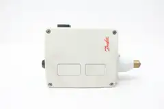 DANFOSS 17-5200 RT116 PRESSURE SWITCH 400V-AC 15-140PSI