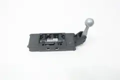 NORGREN K81DA00KC0KL2 MANUAL DIRECTIONAL CONTROL VALVE 3/8IN NPT 150PSI