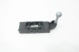 NORGREN K81DA00KC0KL2 MANUAL DIRECTIONAL CONTROL VALVE 3/8IN NPT 150PSI