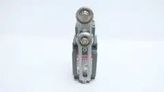 ABB LS45M52L20 LIMIT SWITCH 24V-DC 400V-AC