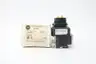 ALLEN BRADLEY 800H-16HRB19KL8DX ILLUMINATED SELECTOR SWITCH 120V-AC 2 POS thumbnail 1