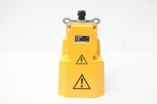 TEMCO CN0004 HEAVY DUTY FOOT PEDAL SWITCH WITH GUARD 250V-AC