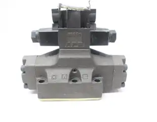 YUKEN DSHG-06-3C60-E-A120-5390 HYDRAULIC DIRECTIONAL CONTROL VALVE