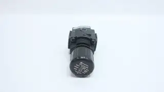 NORGREN R72G-2AK-RMN PNEUMATIC REGULATOR 5-150PSI 300PSI 1/4IN NPT