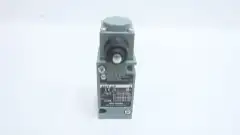 ALLEN BRADLEY 802T-CP OILTIGHT LIMIT SWITCH 120-600V-AC