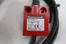 HONEYWELL 24CE31-Y1 ROLLER PLUNGER LIMIT SWITCH 300V-AC thumbnail 5