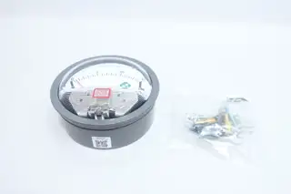 DWYER 193605-00 MAGNEHELIC PRESSURE GAUGES 4IN 0-15IN-H2O 1/4IN