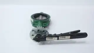 JENKINS 2221EL MANUAL IRON WAFER BUTTERFLY VALVE 4IN