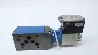 BOSCH 0811402172 HYDRAULIC DIRECTIONAL CONTROL VALVE