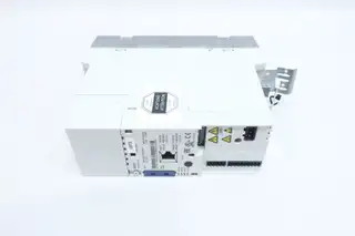 LENZE E84AVSCE3714SX0 8400 STATELINE C VFD DRIVE 400/500V-AC 599HZ 0-400/500V-AC