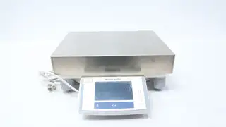 METTLER TOLEDO XS32001L BENCHTOP PRECISION ANALYTICAL BALANCE 32.1KG 0.1G