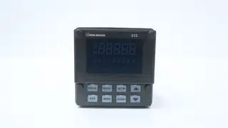 MOORE 1776-2100000001 535 PROCESS CONTROLLER 90-250V-AC
