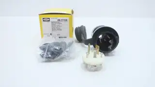 HUBBELL HBL2311SW SAFETY SHROUD TWIST LOCK PLUG 2P 3W 125V-AC 20A