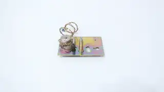 HONEYWELL 30755833-501 SERVO PLATE ASSEMBLY 1PEN 30:1 5OHM