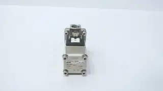 SMC VXZ2A2DZ3AA-Q1M00809 PILOT-OPERATED SOLENOID VALVE 24V-DC 3/8IN NPT