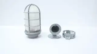KILLARK SPL25927 V SERIES LIGHT FIXTURE W/ ADAPTER/SPLICE BOX/GLOBE AND GUARD