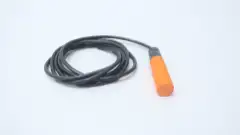IFM EFECTOR KG0010 KG-2008-BB0A/NI PROXIMITY SENSOR 20-250V-AC/V-DC