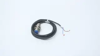 MICRO DETECTORS MD V3K1-S0-4A8F PROXIMITY SWITCH 20-250V-AC/DC