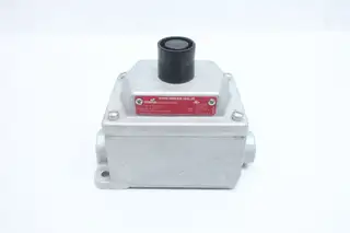CROUSE HINDS EDSC2184 EXPLOSION PROOF EMERGENCY STOP BUTTON STATION 600V-AC