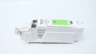 CONTROL TECHNIQUES M702-044 00150 A DRIVE 5.5/10HP 300-480V-AC 0-550HZ 0-480V-AC
