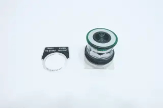 SCHNEIDER 9001KR9G 2 POS GREEN PUSH-PULL OPERATOR BUTTON